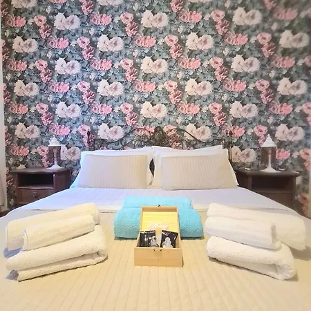 Sofia Luxury Between And Milano * Sirtori