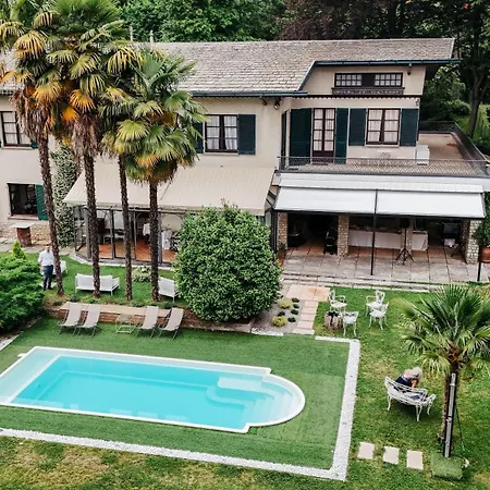Villa Villa Sofia Luxury Home Between Como And Milano *