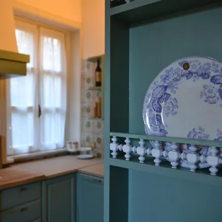 Sofia Luxury Between And Milano *