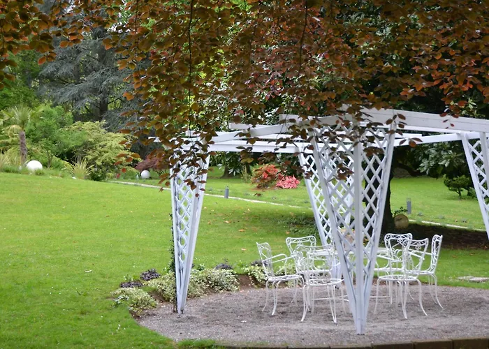 Sofia Luxury Between And Milano